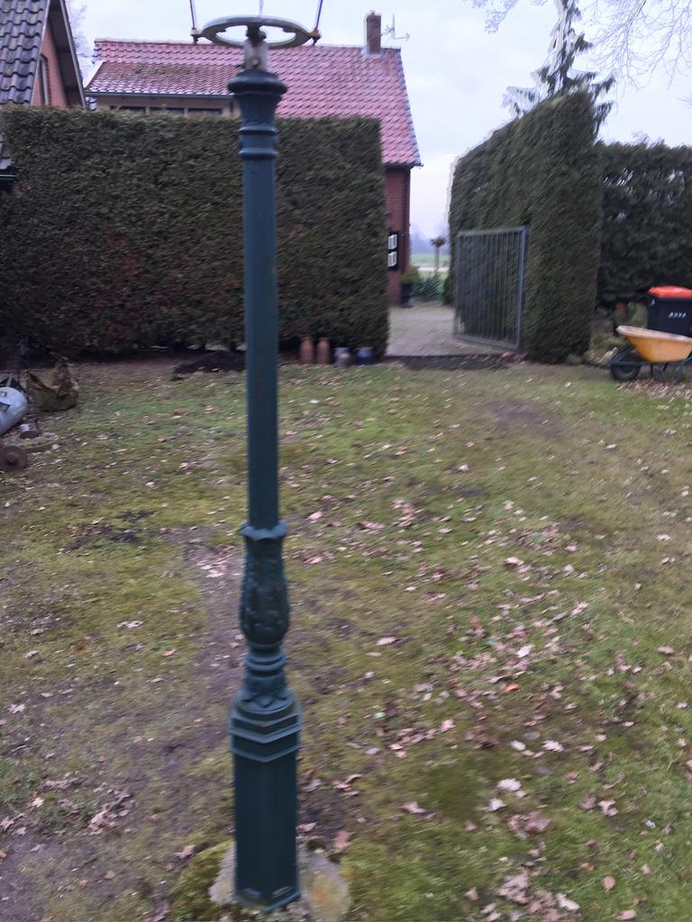 Aluminium lantaarnpaal ( antiek model ), Ophalen, Staande lamp, Aluminium, 50 tot 250 watt