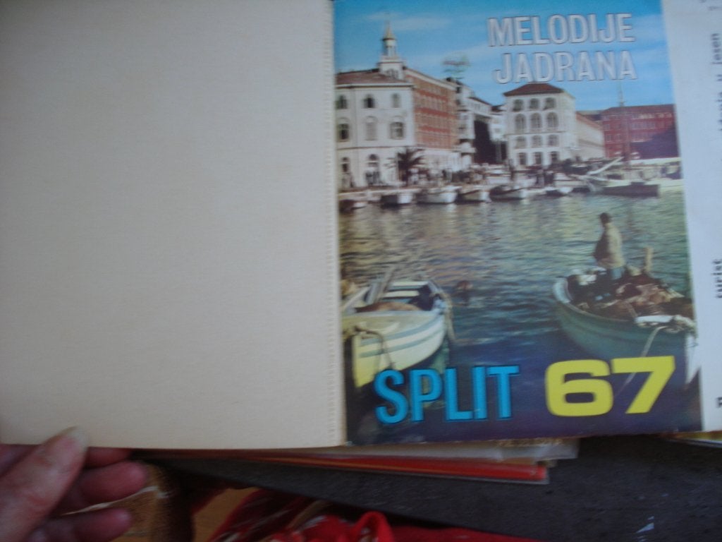 Melodije Jadrana, Split 67, Ploča 4     EP, Fotohoes, Ophalen of Verzenden, Zo goed als nieuw, Wereldmuziek