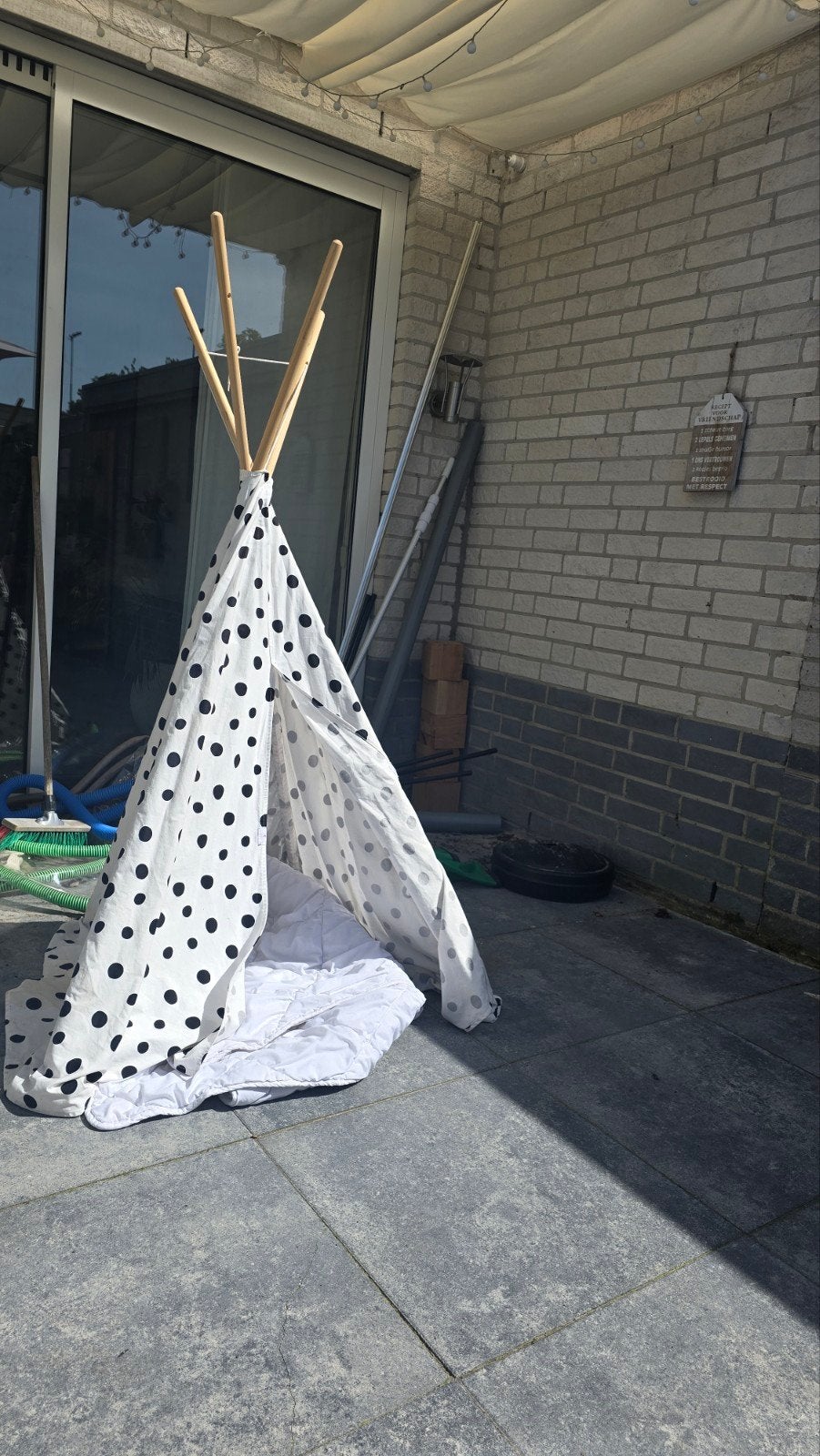 Leuke speel tipi tent voor kinderen, zwart-wit stippen, Ophalen, Zo goed als nieuw, Overige typen