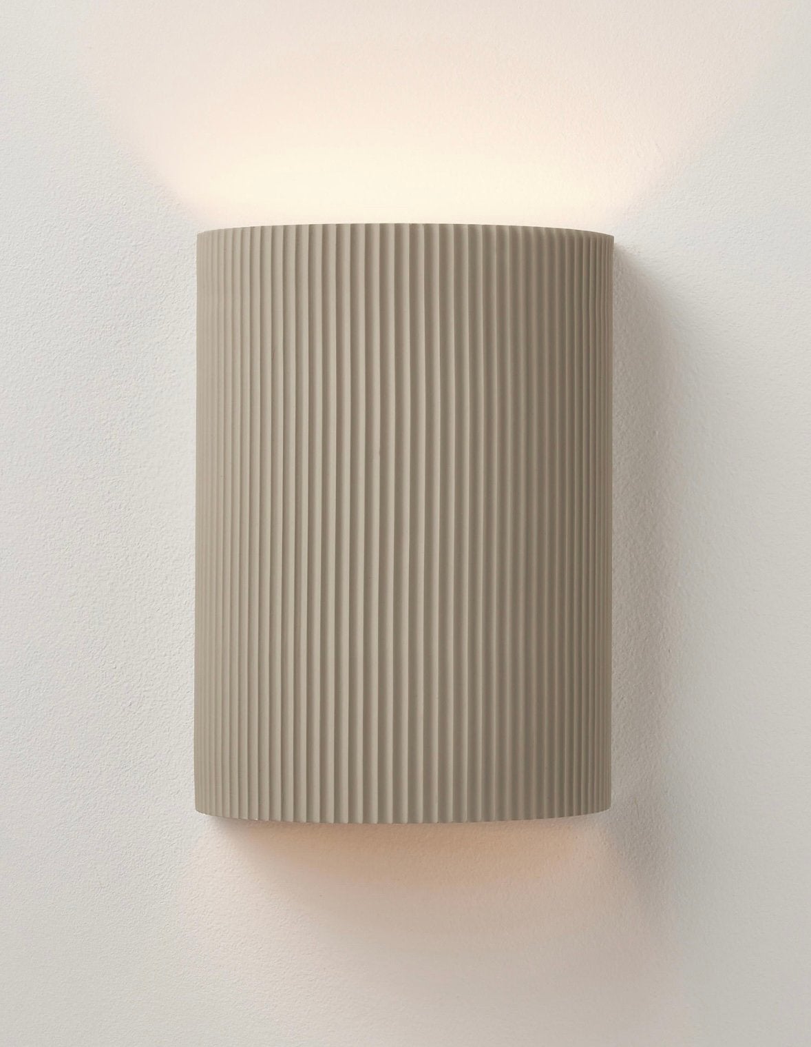 Westwing wandlamp beige taupe, Huis en Inrichting, Lampen | Wandlampen, Ophalen, E27 (groot), Zo goed als nieuw, Up & down verlichting