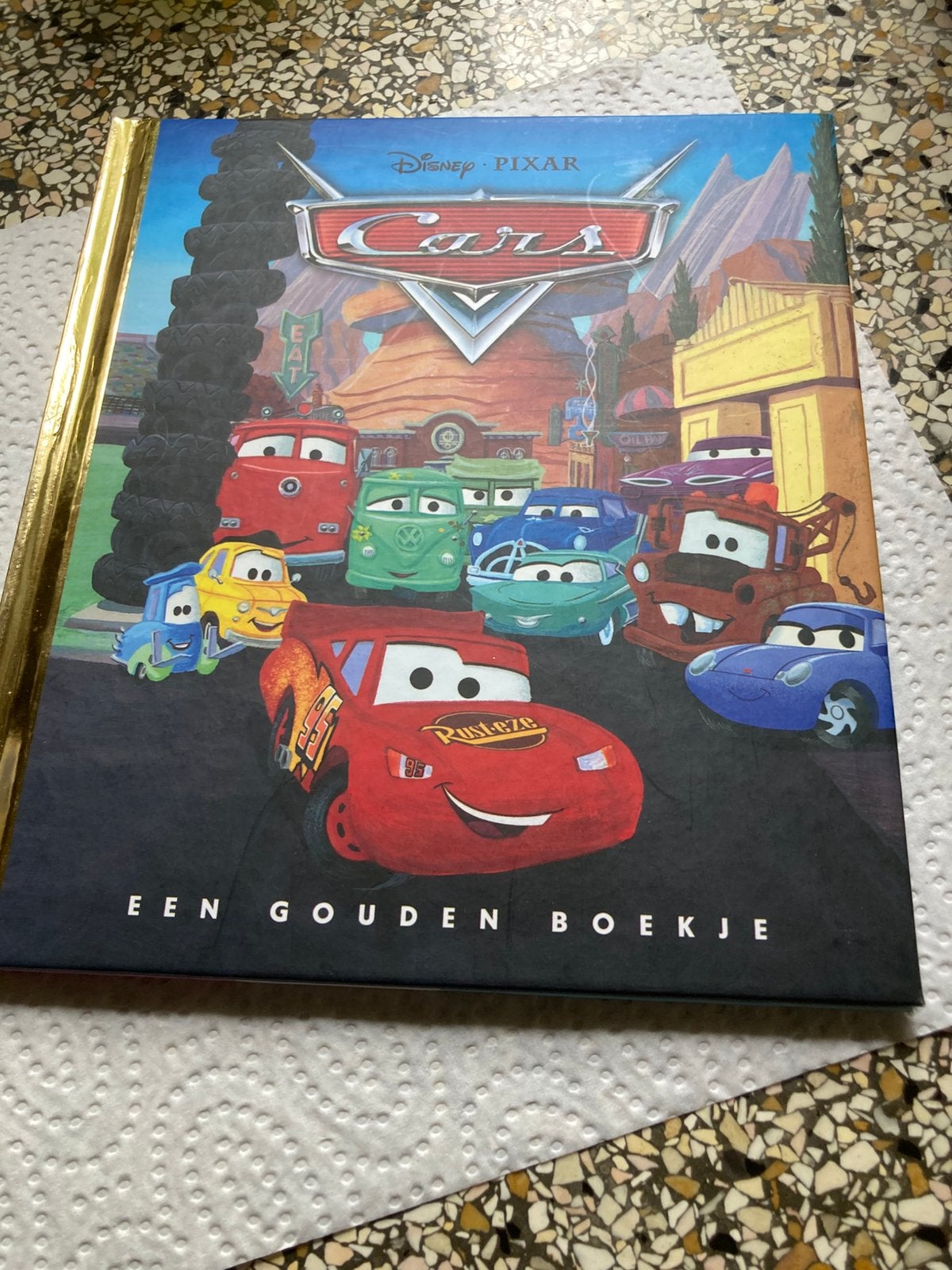 Boekje Cars, Ophalen of Verzenden, Zo goed als nieuw