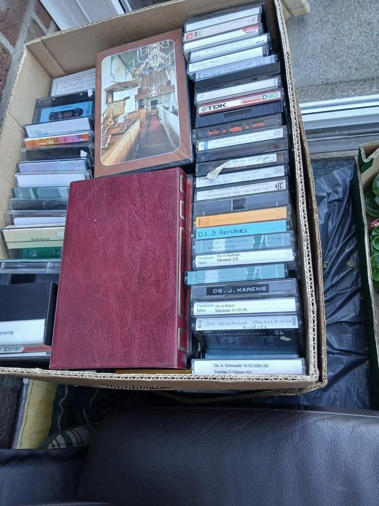 Cassettebandjes 500 stuks versch.Predikanten, Boeken, Ophalen