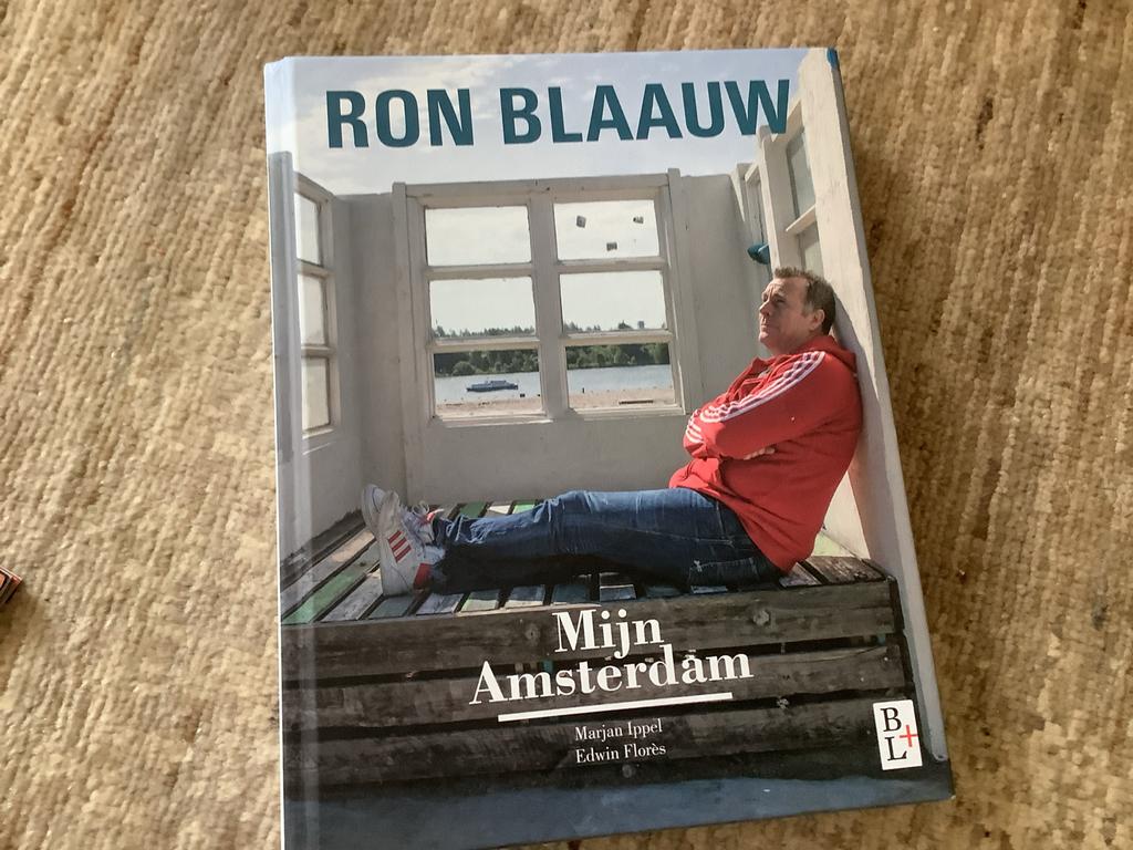 Mijn Amsterdam - Ron Blaauw (Hardcover), Ophalen of Verzenden, Zo goed als nieuw, Nederland
