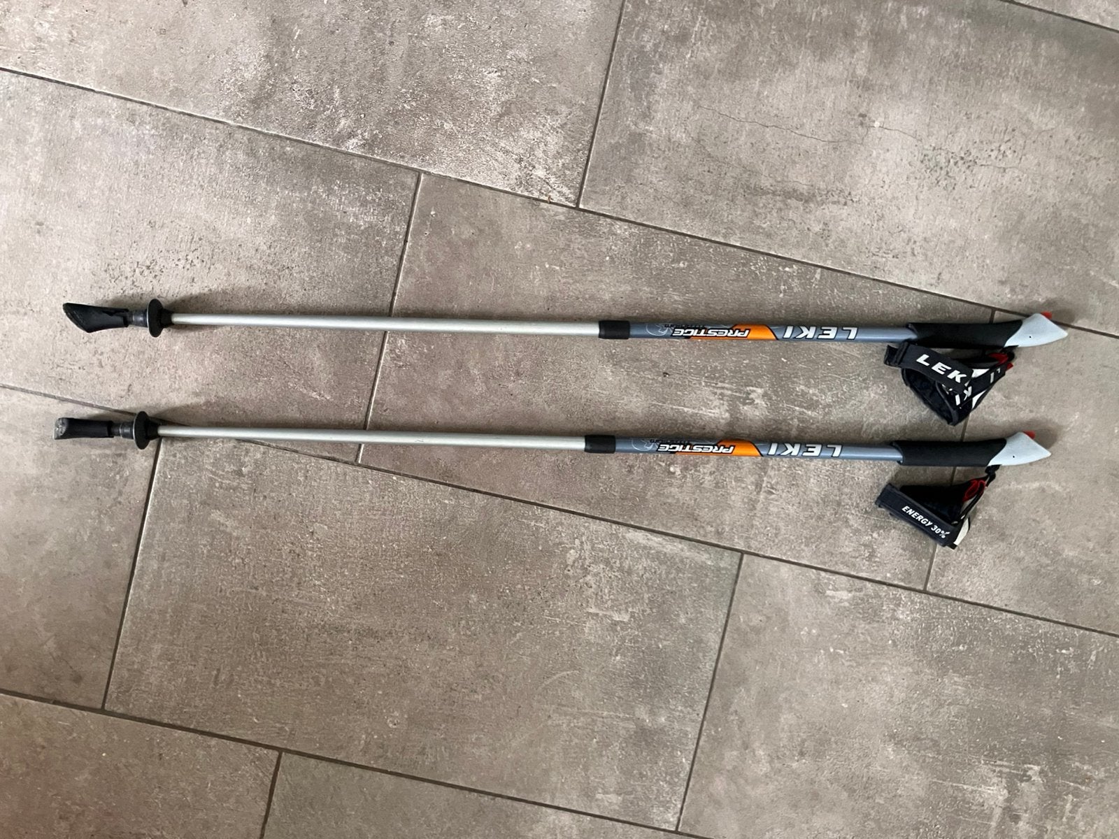 Leki Nordic walking stokken - Prestige titanium, Ophalen of Verzenden, Gebruikt, Wandelstok
