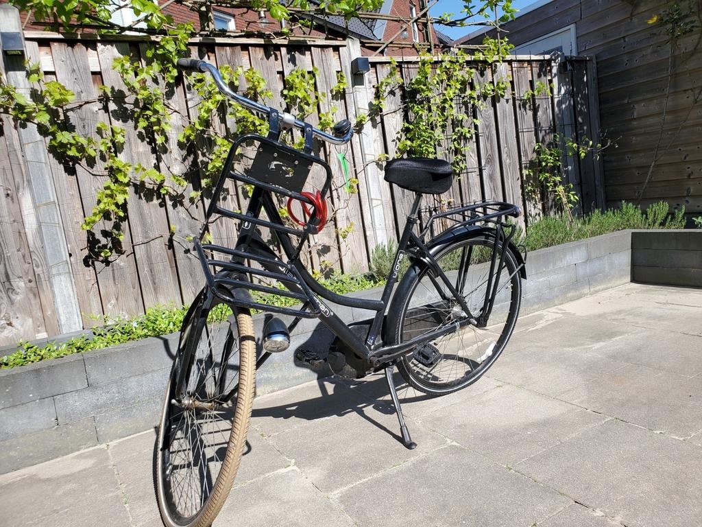 Hollandia Urban fiets met gelzadel, bel, lichten en slot, Fietsen en Brommers, Fietsen | Dames | Omafietsen, Ophalen, Terugtraprem