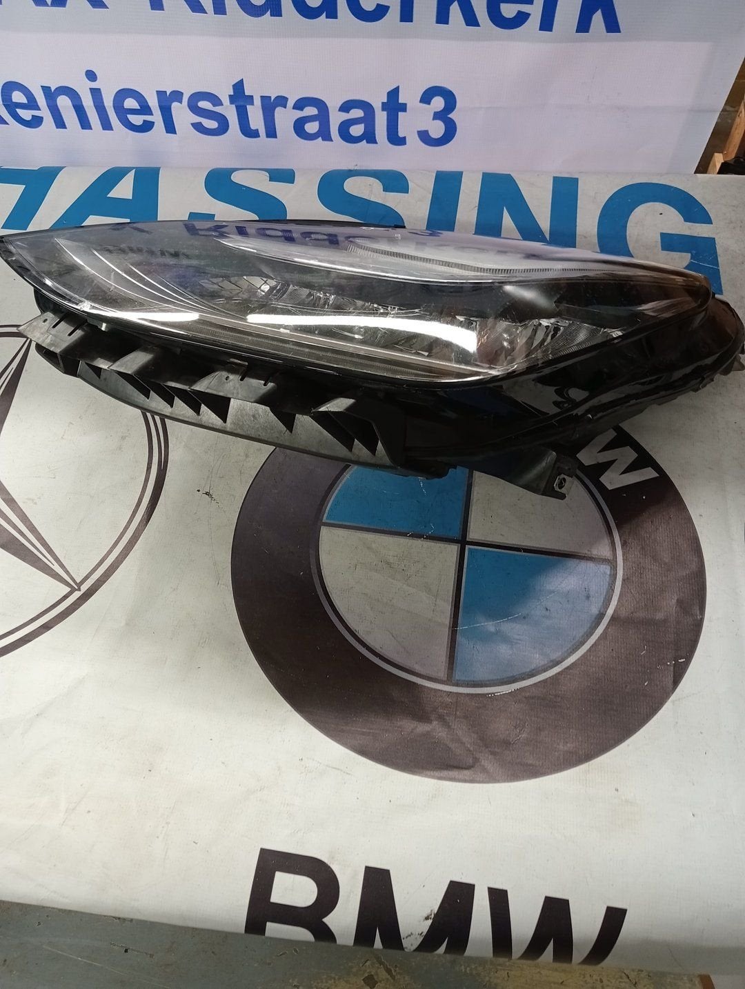 Tesla Model 3 Koplamp Links F00HTE70L5, Gebruikt, -, Overige automerken, -