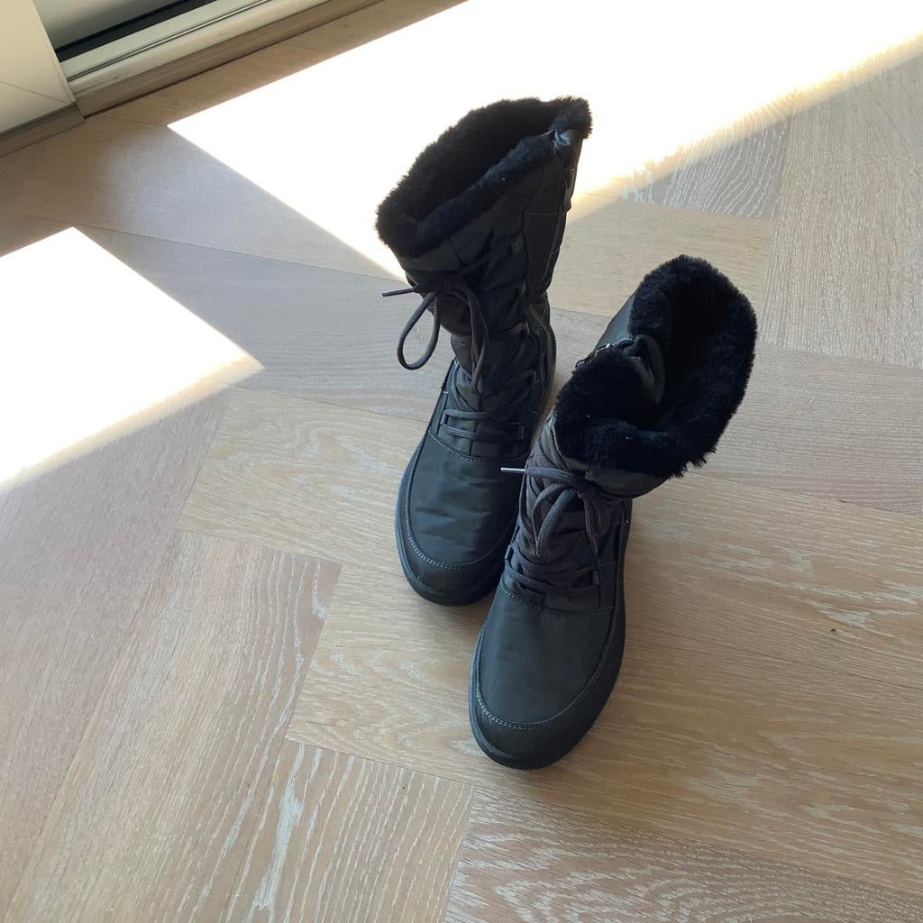 Snowboots Alpi maat 37 met extra grip uitklapbare spikes, Ophalen of Verzenden, Zo goed als nieuw, Schoenen