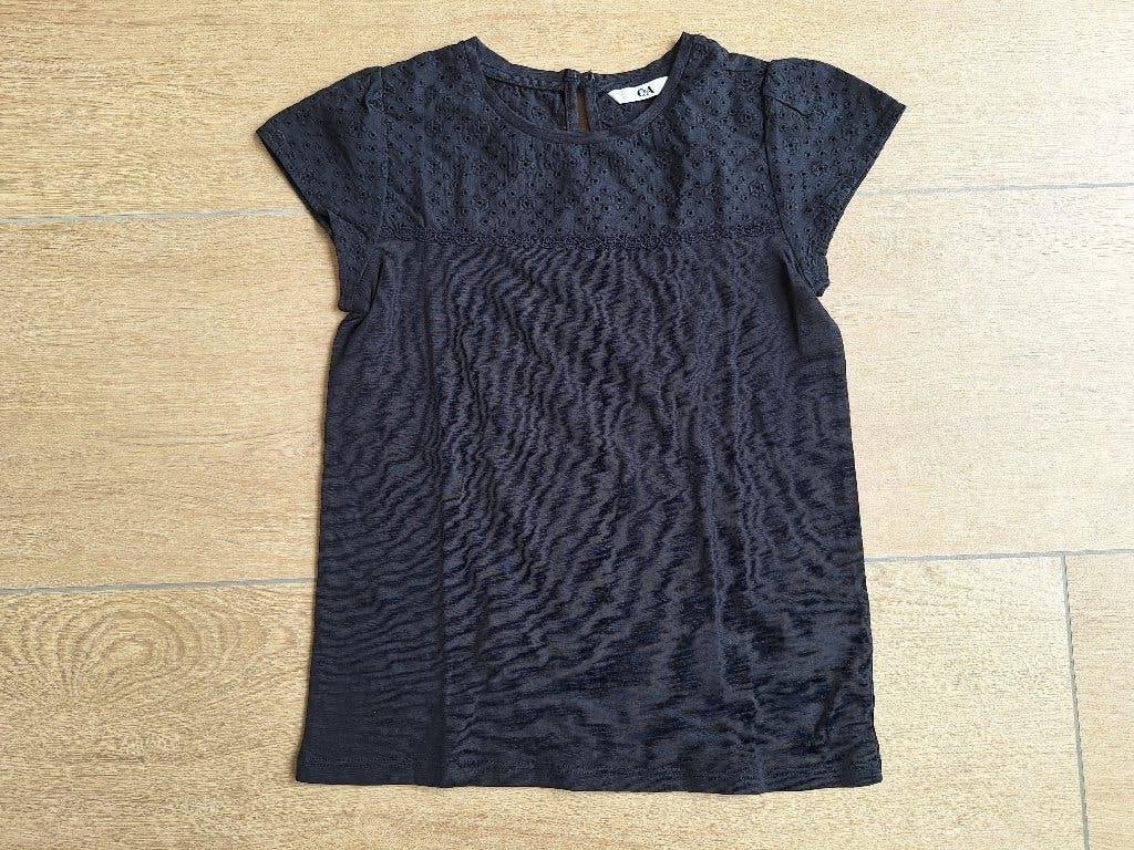 Zwart tshirt - C&A - maat 134, Kinderen en Baby's, Kinderkleding | Maat 134, C&A, Meisje, Ophalen of Verzenden, Zo goed als nieuw