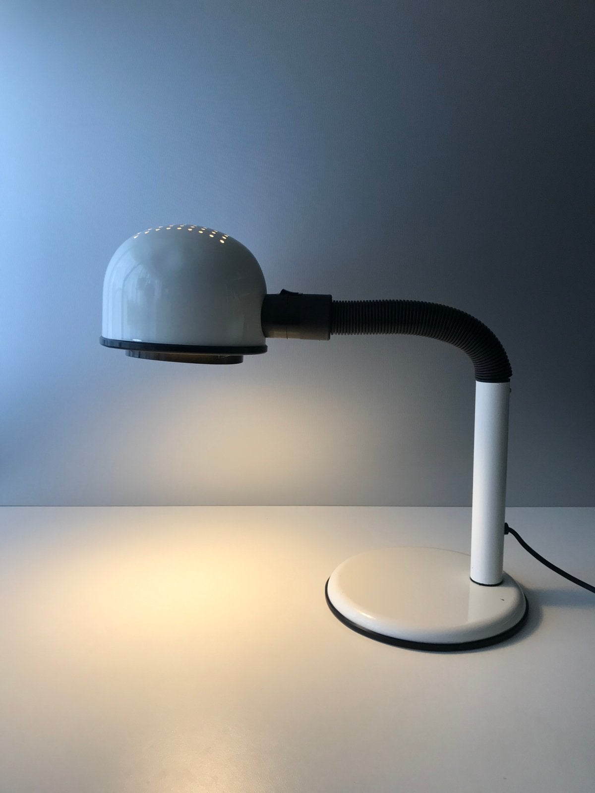 Alda desk lamp 70s Sweden silence of the lamps, Vintage, Wit, Metaal, Gebruikt