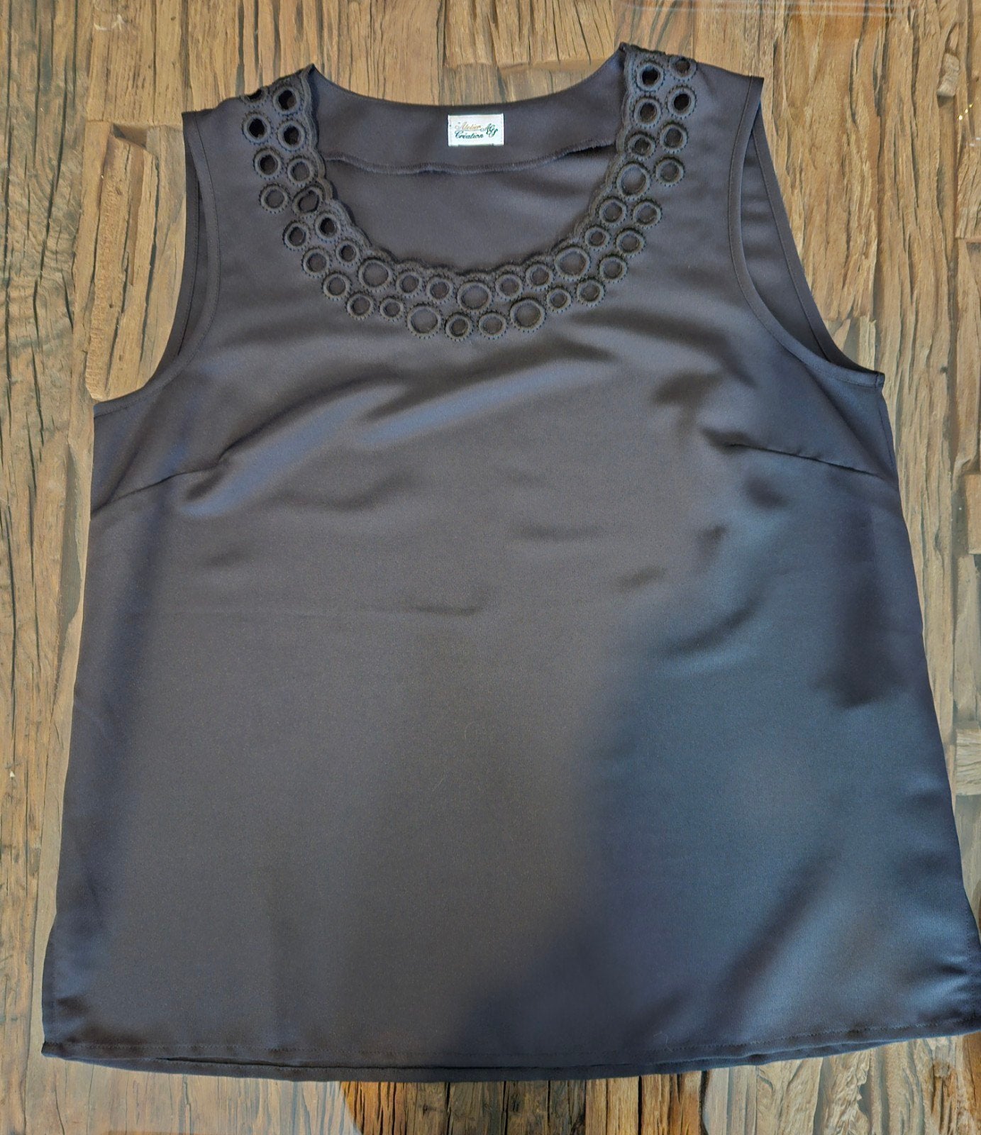 Atelier Création zwarte top eyelet hals maat 38 (Korte maat), Zwart, Zo goed als nieuw, Zonder mouw, Ophalen