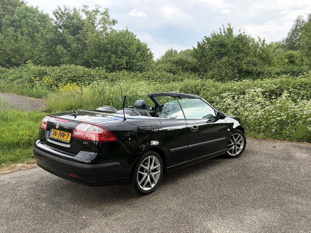 Saab 9-3 1.8 T Cabrio 2005 Zwart, Voorwielaandrijving, 4 cilinders, Cabriolet, 4 stoelen