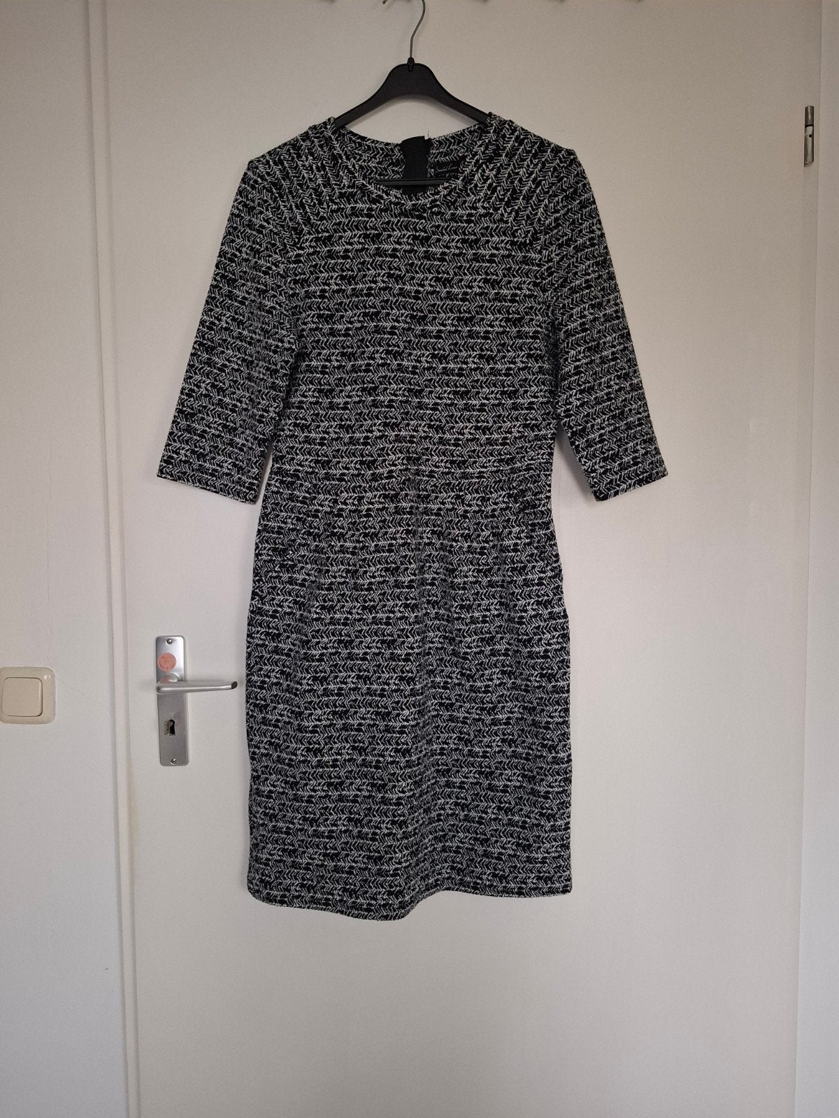 Smashed Lemon winterjurk zwart/grijs maat M/38., Kleding | Dames, Maat 38/40 (M), Meerkleurig, Ophalen of Verzenden, Zo goed als nieuw
