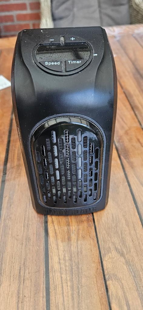 Handy Heater - Compacte Stekkerverwarming 370W, Doe-het-zelf en Verbouw, Verwarming en Radiatoren, Gebruikt, Minder dan 30 cm