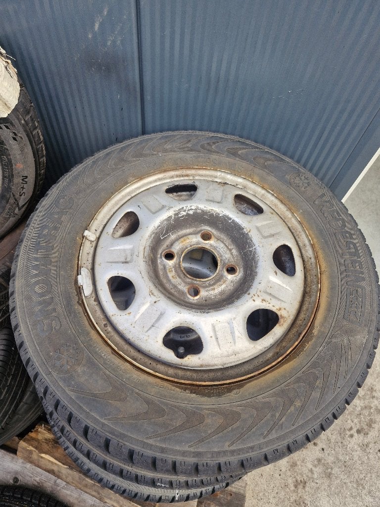 Set 5 Banden 155/80/r13, Auto-onderdelen, Banden en Velgen, Ophalen, 155 mm, 13 inch, Banden en Velgen