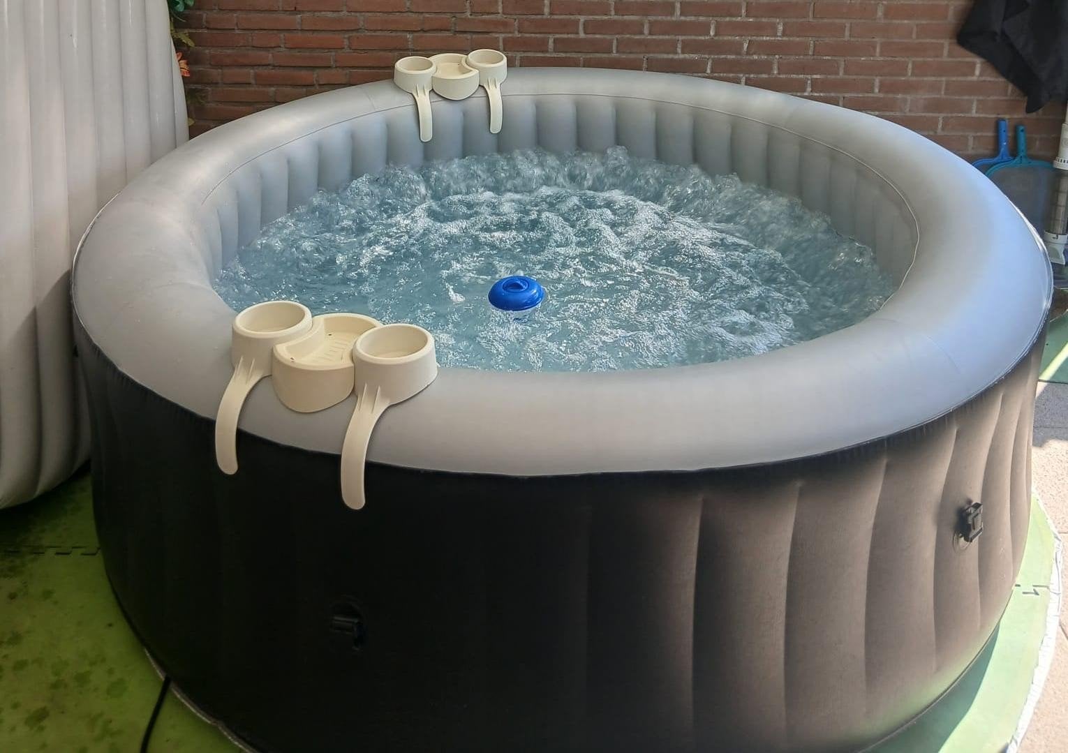 Avenli Jacuzzi 4-6 persoons met complete accessoire set, Ophalen, Minder dan 80 cm, Rond, Minder dan 200 cm