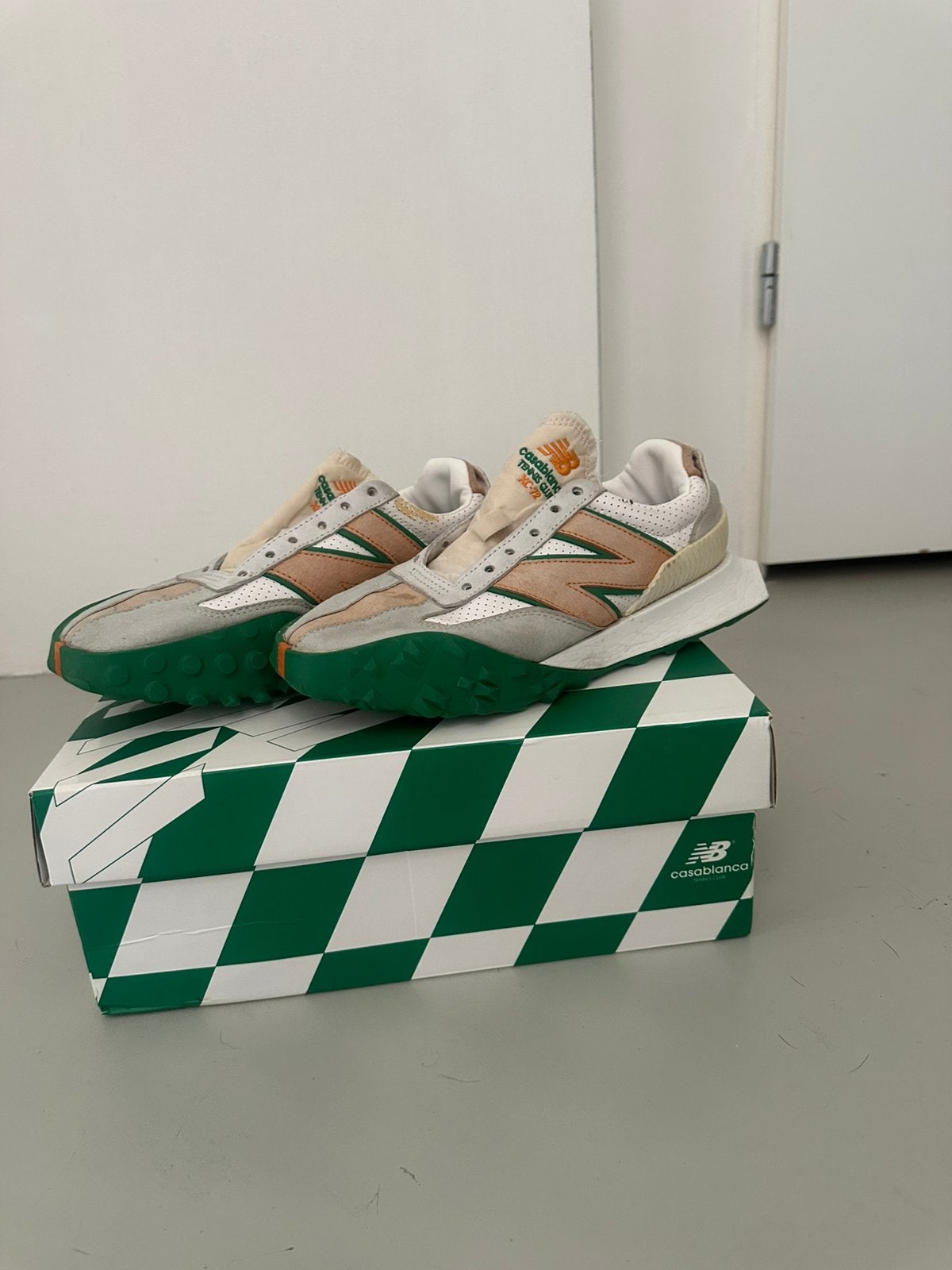 New balance casablanca  38, Ophalen of Verzenden, Zo goed als nieuw, Sneakers of Gympen