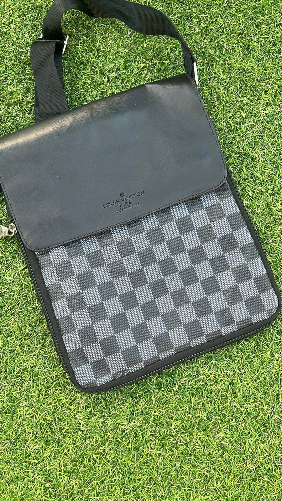 Louis vuitton, Sieraden, Tassen en Uiterlijk, Ophalen of Verzenden, Zo goed als nieuw, Zwart