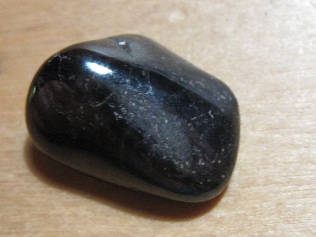 ede. 2x aparte edelsteen PURPERIET (3) (bijzondere), Sieraden, Tassen en Uiterlijk, Edelstenen, Zo goed als nieuw, Verzenden