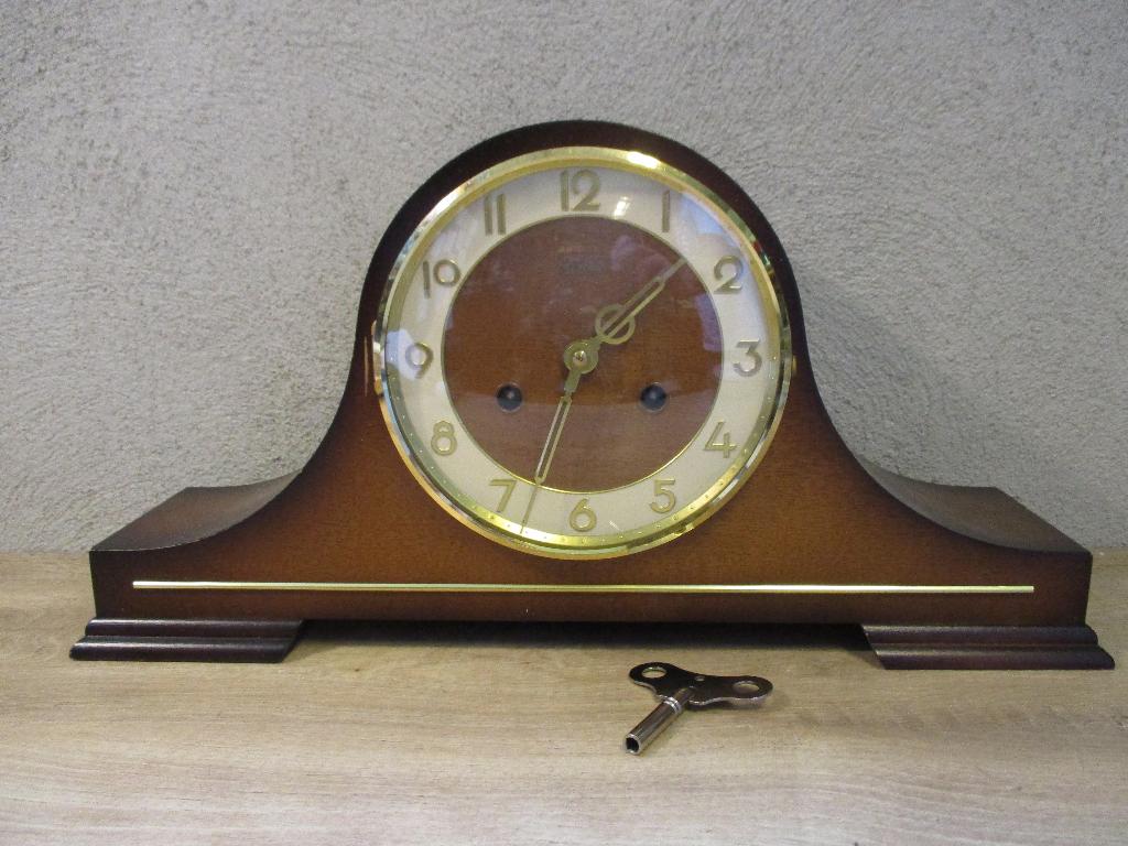 Hermle klok tafelklok schoorsteenklok, Antiek en Kunst, Ophalen of Verzenden