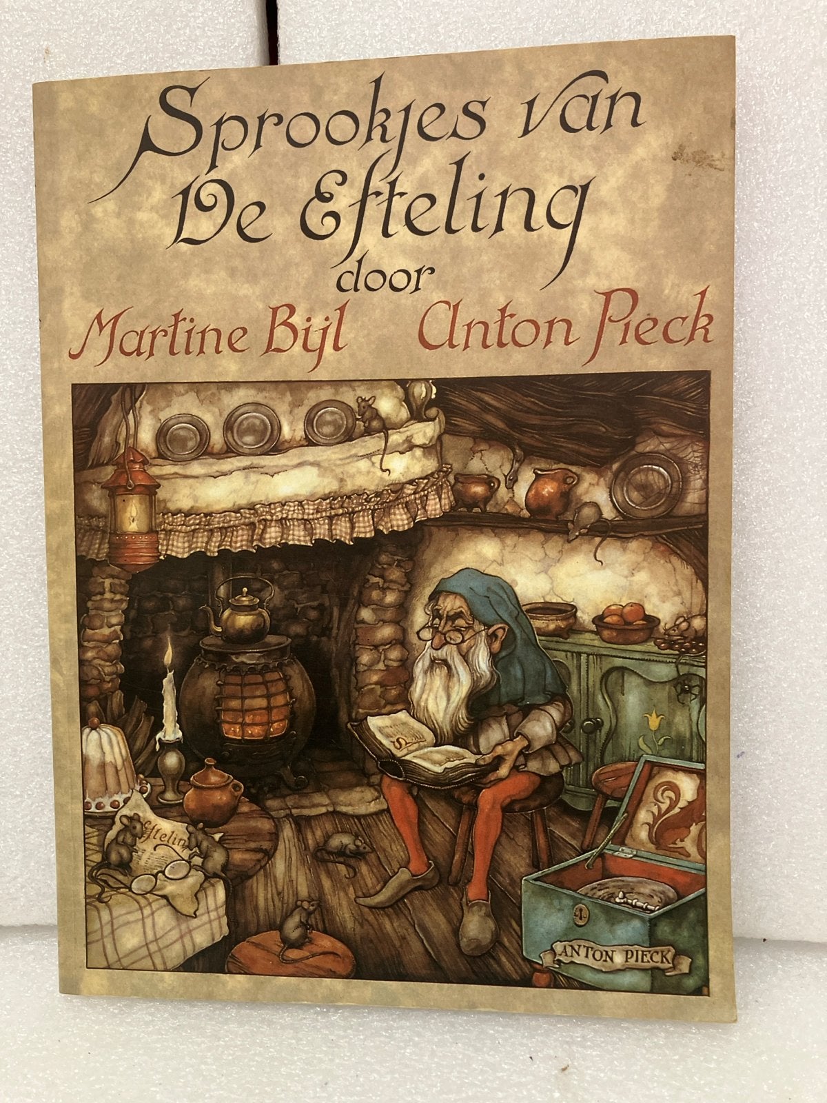 Sprookjes van De Efteling door Martine Bijl en Anton Pieck, Ophalen of Verzenden, Zo goed als nieuw