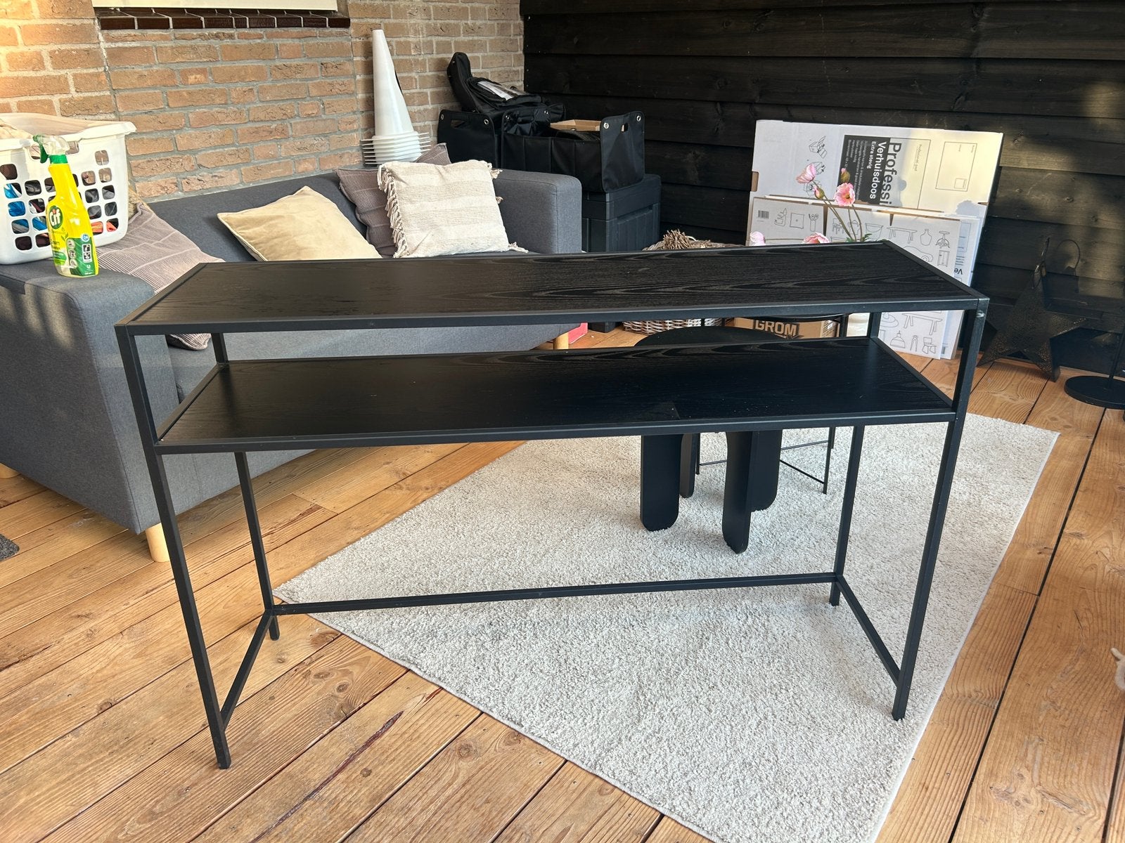 Super mooie stevige side table zwart, Huis en Inrichting, Tafels | Sidetables, Ophalen, 100 tot 150 cm, Zo goed als nieuw, 25 tot 50 cm