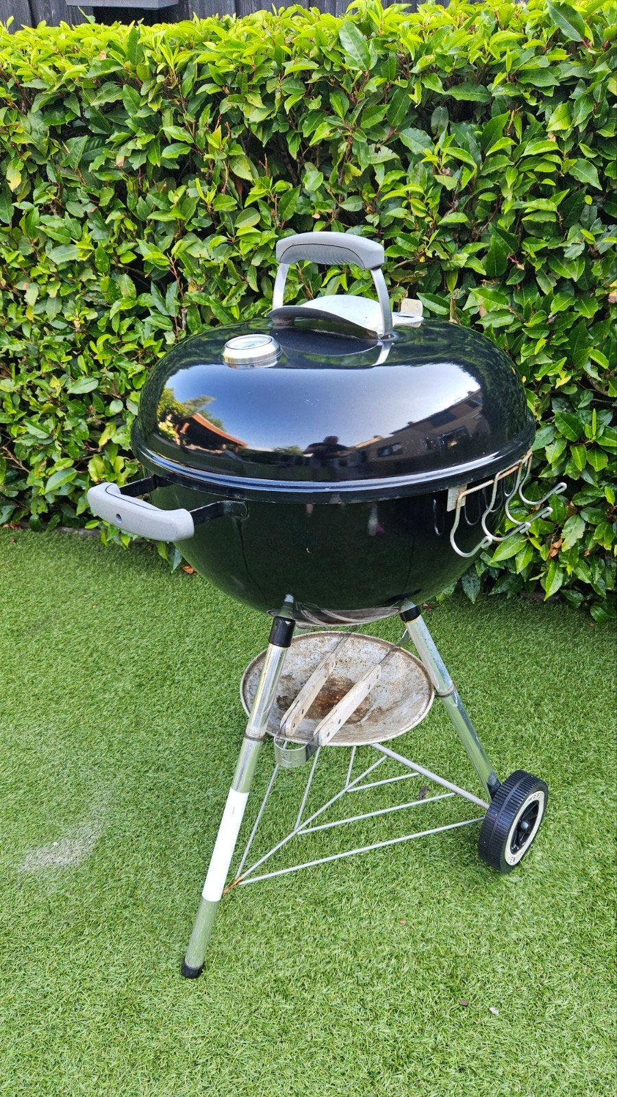 Weber Master-Touch 47 cm  Houtskoolbarbecue, Ophalen