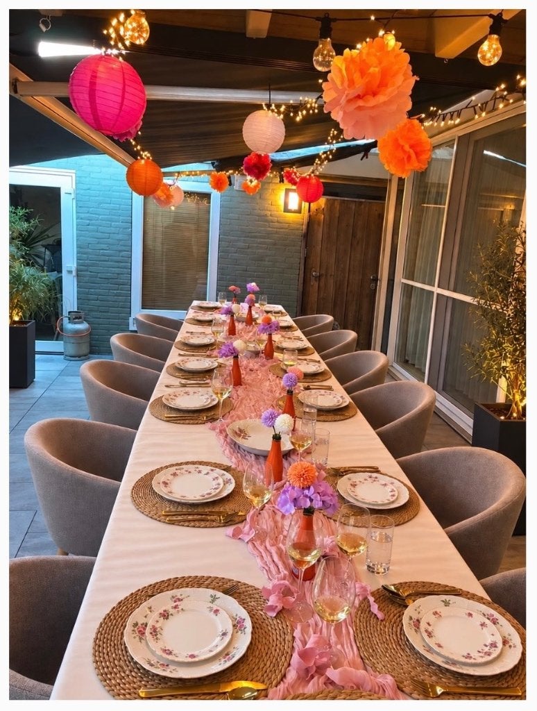 servies huren voor diner, bloemetjes, oma’s servies huren, Ophalen