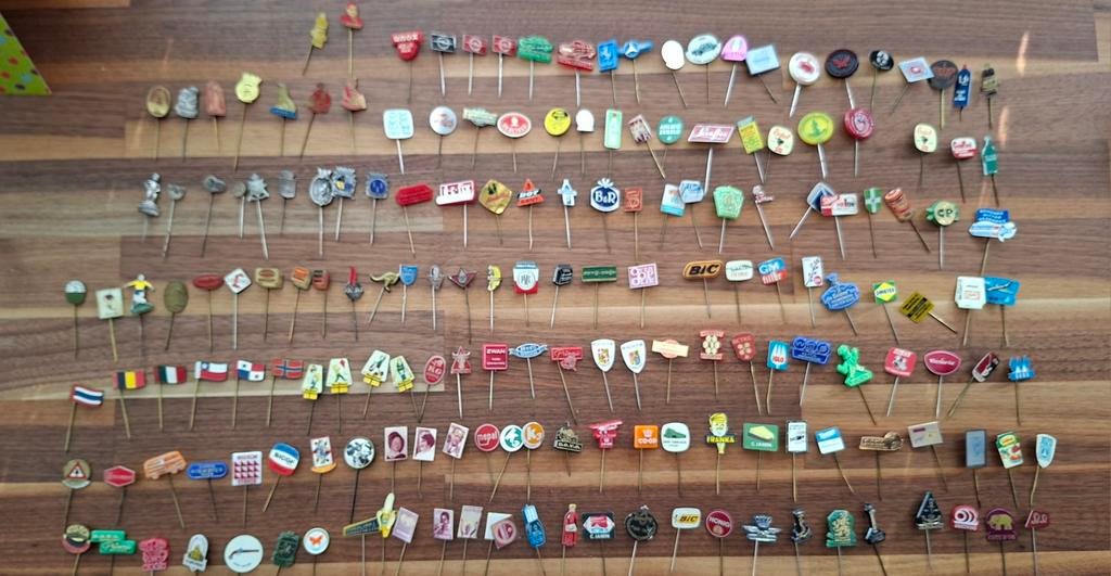 Laatste kans! Diverse speltjes, Verzamelen, Speldjes, Pins en Buttons, Gebruikt, Overige onderwerpen, Ophalen of Verzenden