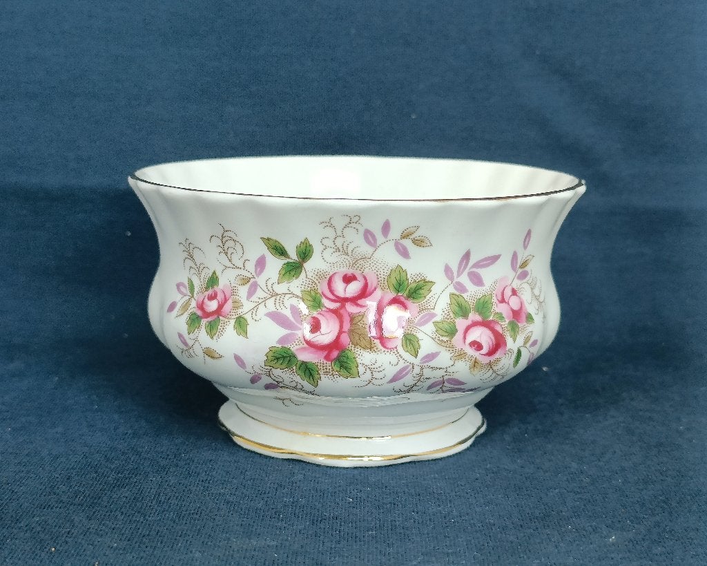 Royal Albert Lavender Rose - rond suikerbakje, Ophalen of Verzenden