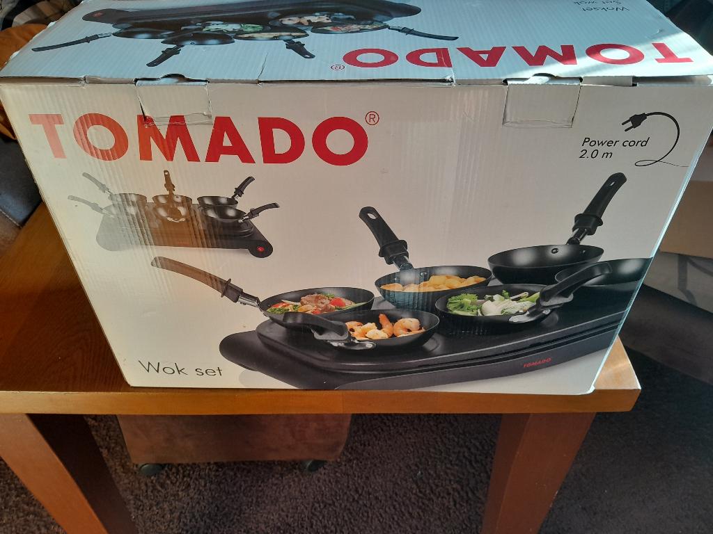 Tomado wokset 6 persoons, Witgoed en Apparatuur, Gourmetstellen, Zo goed als nieuw, 4 t/m 7 personen, Ophalen of Verzenden