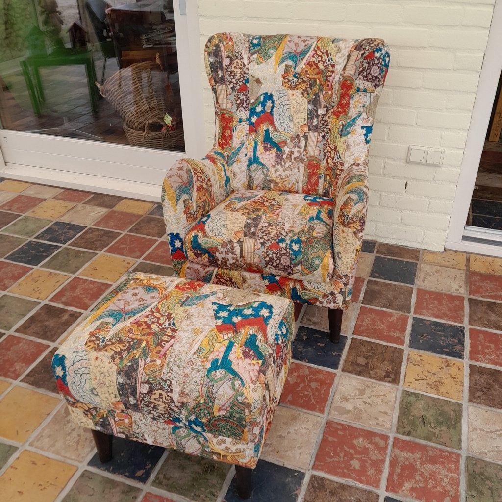 oorfauteuil en poef dsco multicolor moorfauteuil, Huis en Inrichting, Ophalen, Minder dan 75 cm, Zo goed als nieuw, Modern en kleurrijk