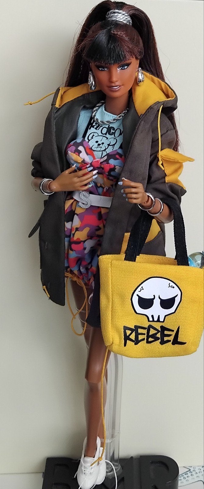 Barbie Create Lara X Fashion royalty, Ophalen of Verzenden, Nieuw, Fashion Doll