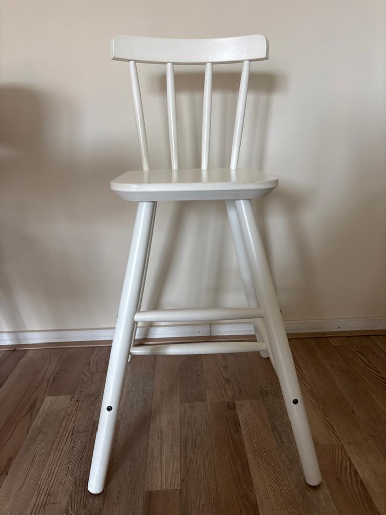IKEA Agam kinderstoel wit eetkamerstoel, Ophalen of Verzenden, Gebruikt, Meegroeistoel, Aanschuifbaar