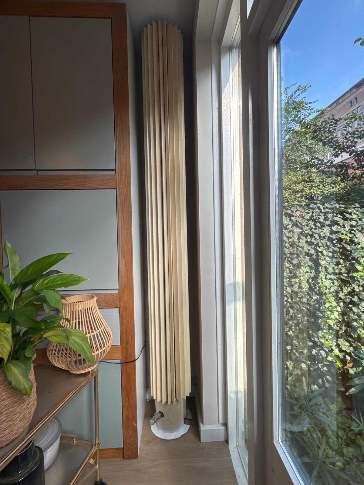 Design radiator - Verticaal - Crème, Ophalen, Radiator, Minder dan 60 cm, 80 cm of meer