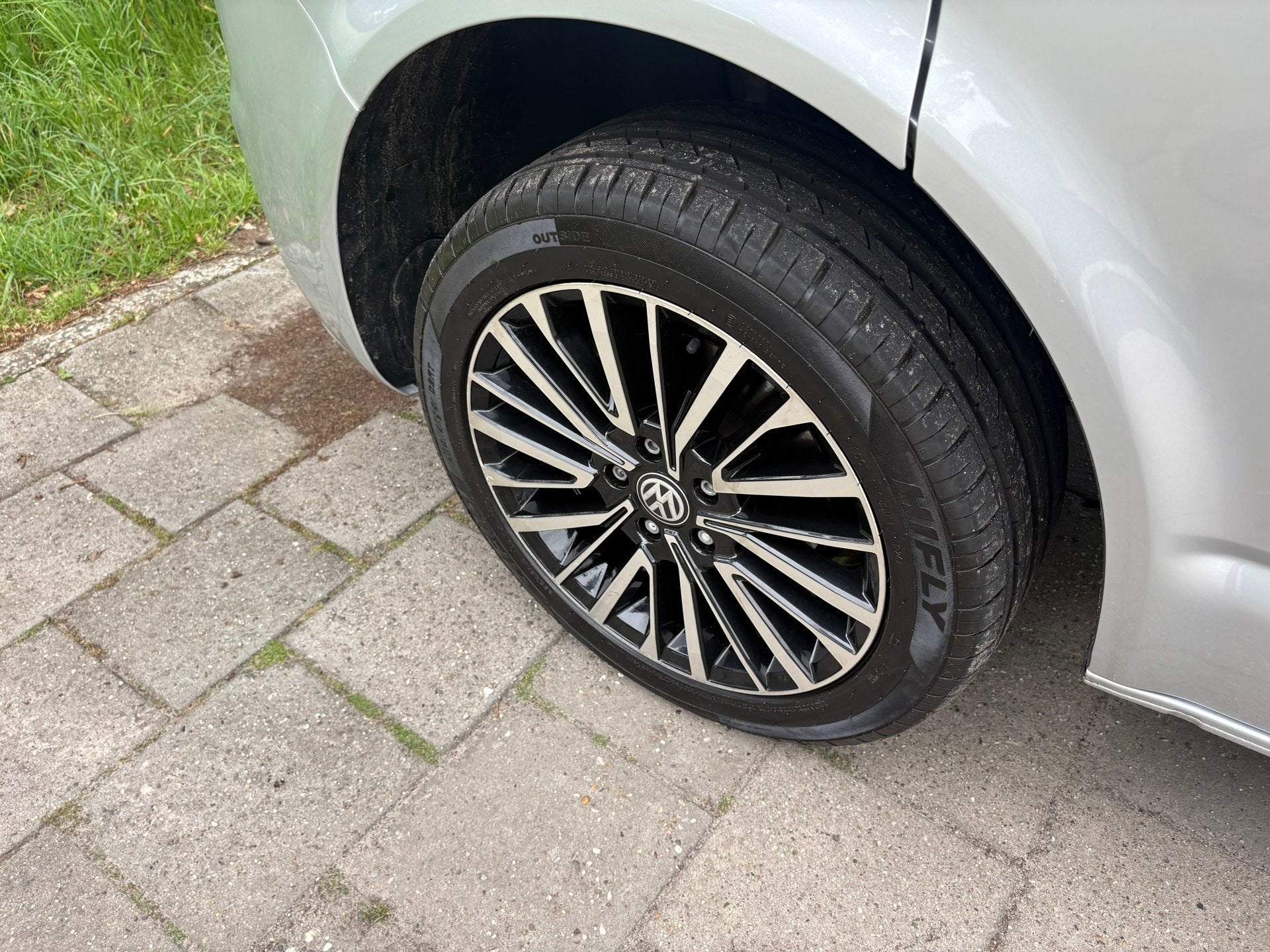 Volkswagen TRANSPORTER 2.0 TDI L2H 150PK|DSG Automaat|adapti, Auto's, Stof, Gebruikt, 4 cilinders, 150 pk