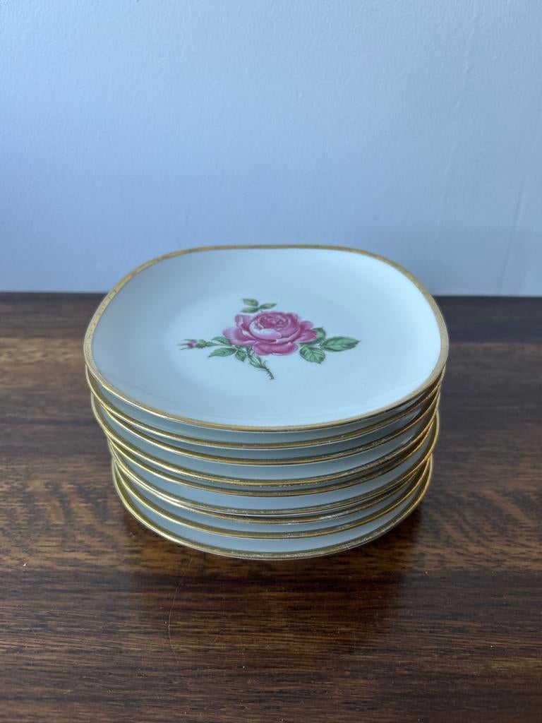 9 Vintage Schoteltjes & 1 Schaal - Alboth & Kaiser, Ophalen of Verzenden, Porselein, Overige stijlen, Kop(pen) en/of Schotel(s)
