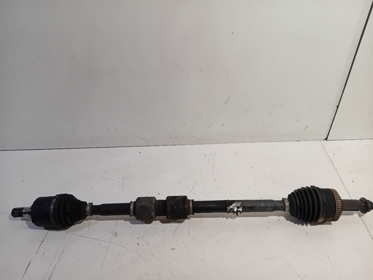 Aandrijfas rechts voor Kia Sportage, Onderdelen@venauto.nl, Van der Ven Autorecycling B.V., Ettenseweg 76, 4706 PB Roosendaal, The Netherlands
