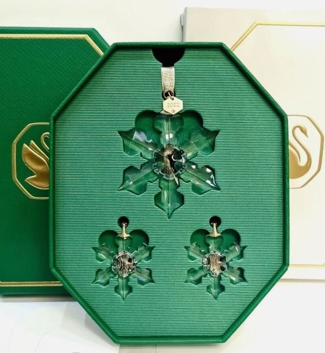 Swarovski 2022 Lim Ed Kerstster 3e Set Helder., Verzamelen, Swarovski@.com, Swarivski, Wattens, Nieuw