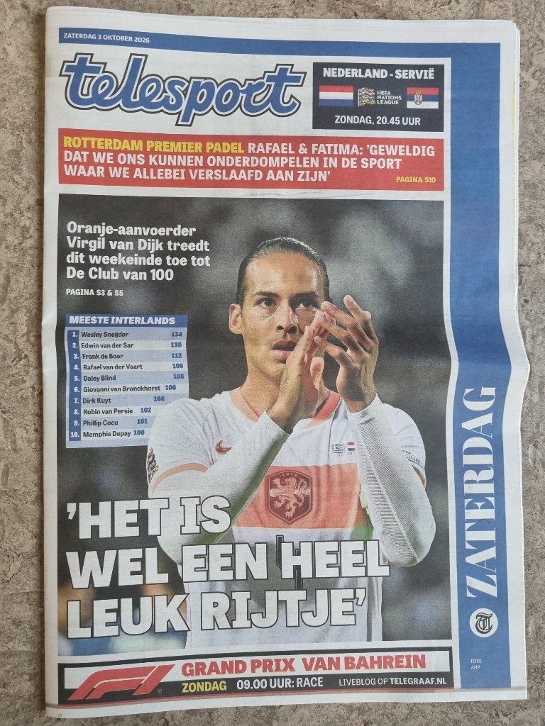 VOETBAL Oranje-aanvoerder Virgil van Dijk 99 interlands, Ophalen of Verzenden, 1980 tot heden, Krant