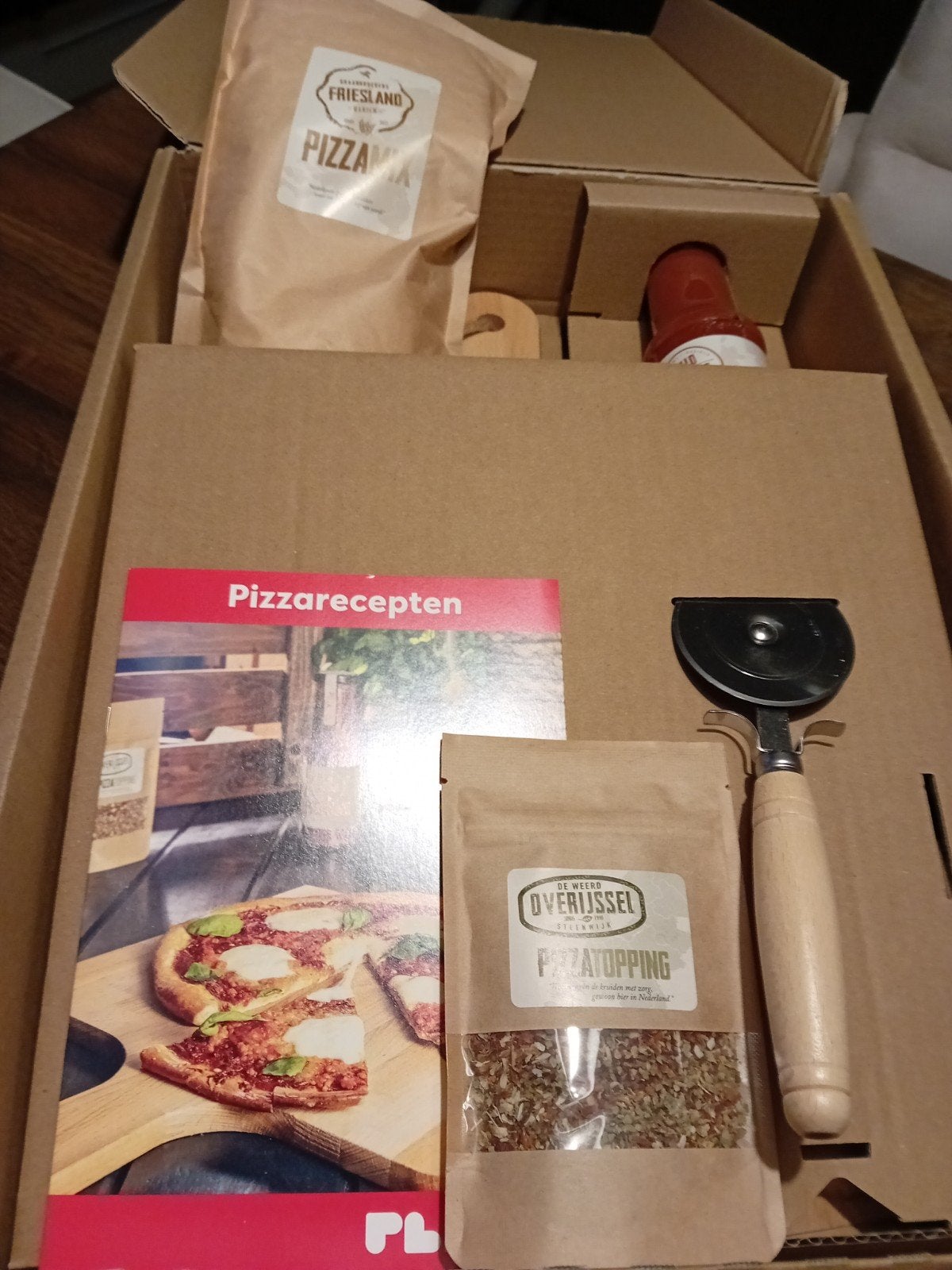 Pizza  recepten  doos, Ophalen of Verzenden, Nieuw