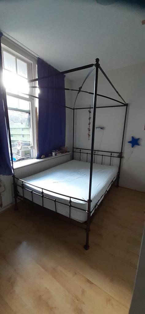 Hemelbed, Ophalen, Gebruikt, Bruin, 140 cm