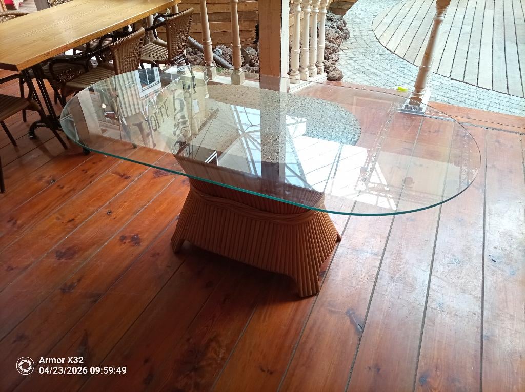 2 Stijlvolle glazen tafels met houten design, Ophalen, 50 tot 100 cm, Zo goed als nieuw, Vijf personen of meer