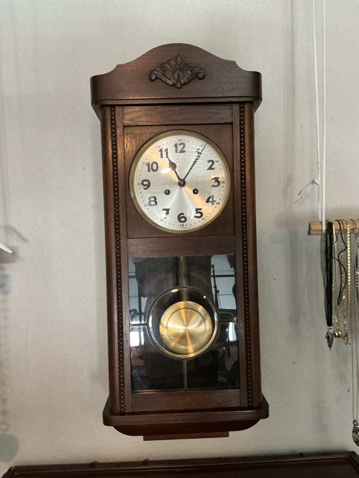 Anthieke klok, Ophalen