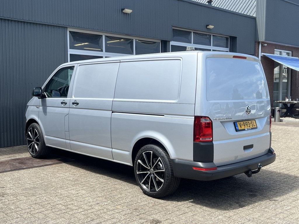 Volkswagen Transporter 2.0 TSI L2H1 Benzine Dubbele Schuifde, Auto's, Bestelauto's, Voorwielaandrijving, Gebruikt, 4 cilinders