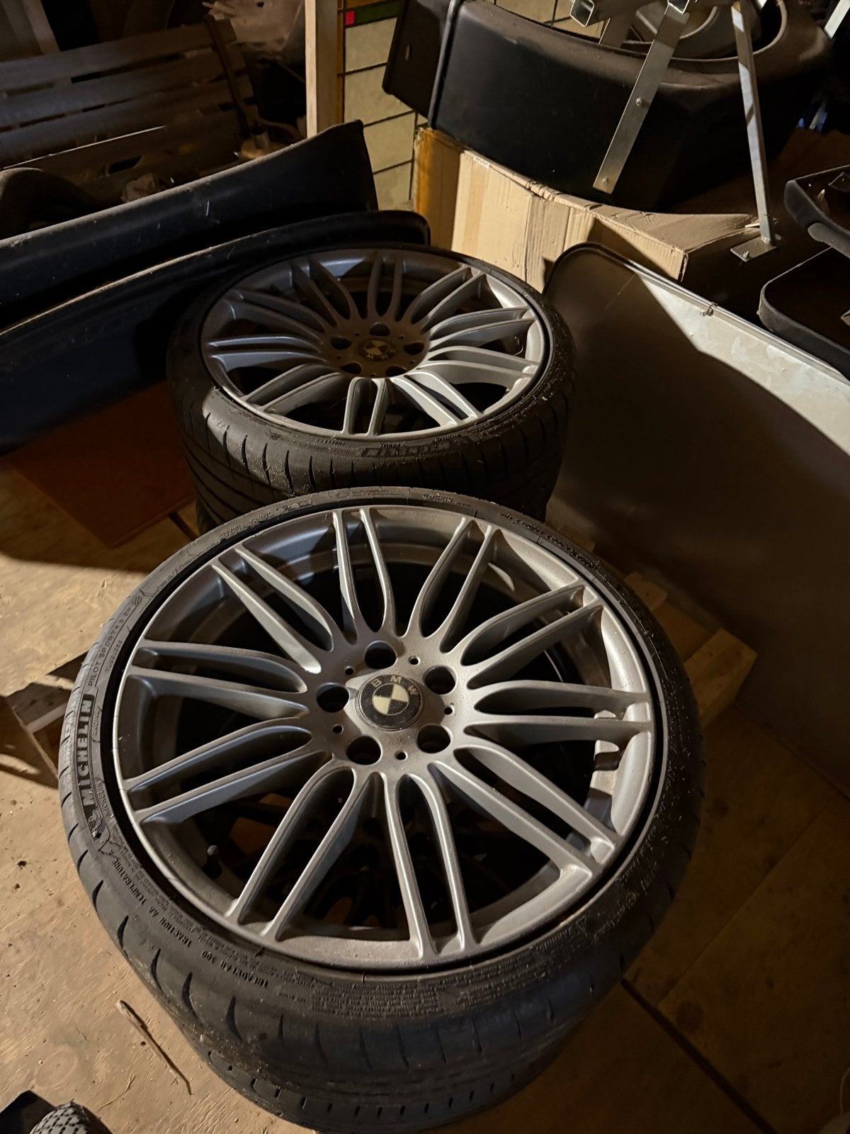 BMW E90 E91 Performance Velgen met Banden, 18 inch, Gebruikt, Banden en Velgen, Ophalen of Verzenden