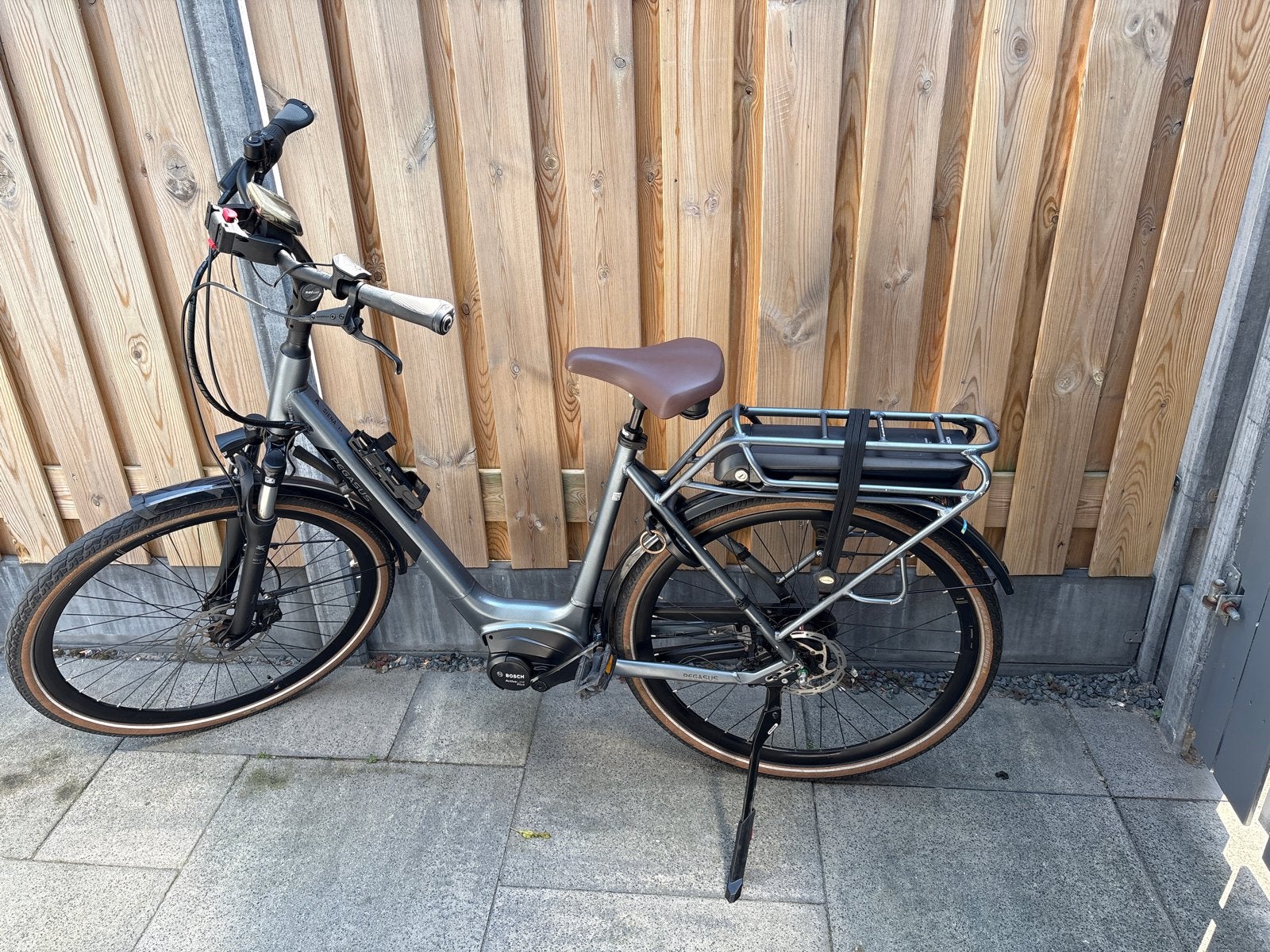 Pegasus siena E8F E-bike met Bosch PowerPack 500 accu, Gebruikt, 51 tot 55 cm, 50 km per accu of meer, Ophalen