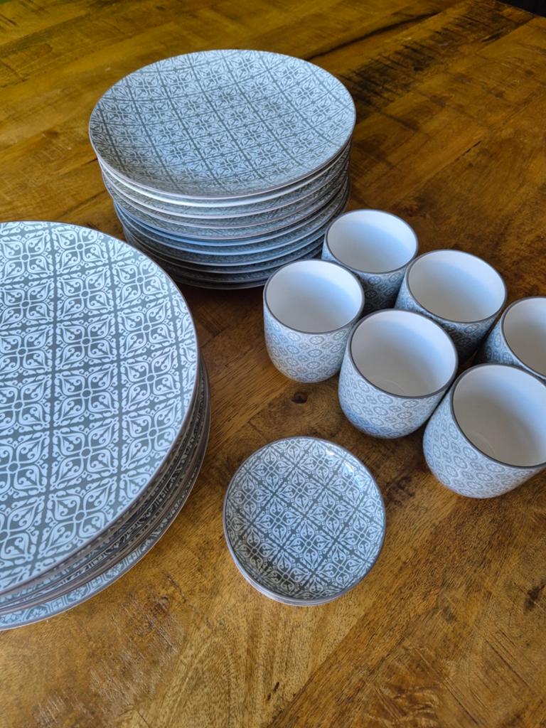 IKAT porselein servies, Ophalen, Gebruikt, Overige stijlen, Porselein