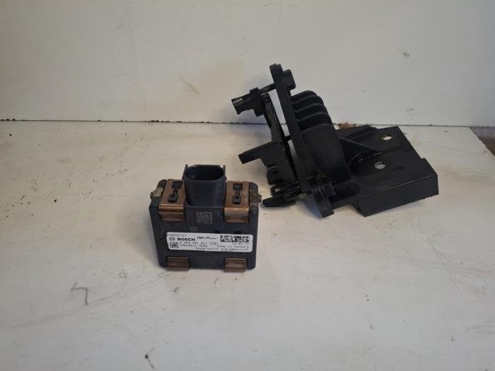 Radar sensor van een Alfa Romeo Stelvio, Gebruikt, -, Verzenden, -
