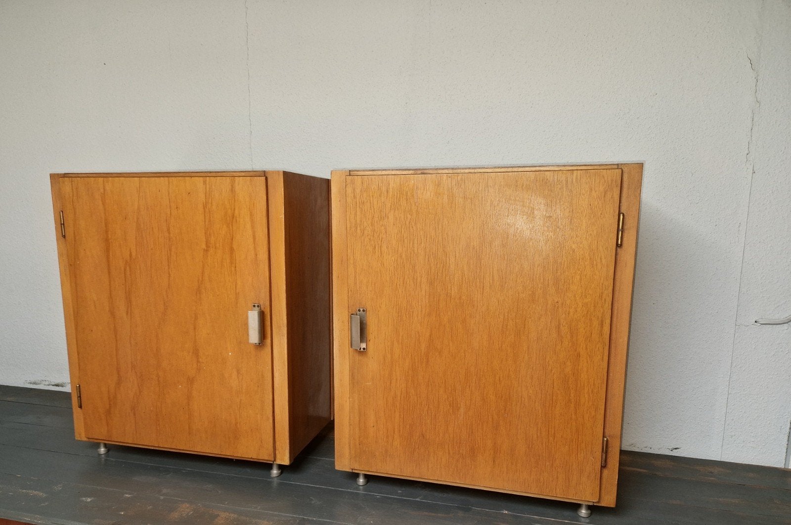 Vintage eiken nachtkastjes Bauhaus, Ophalen, Gebruikt
