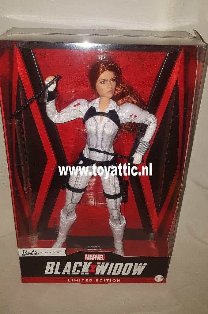 Barbie en Ken als striphelden uit comics etc. nieuw!, Ophalen of Verzenden, Nieuw, Fashion Doll